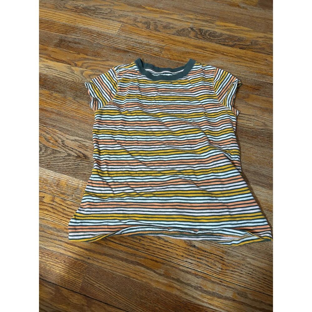 Universal threads Small Shirt